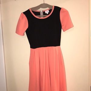 Like new small coral/black LuLaRoe Amelia dress